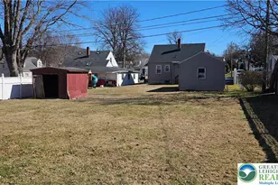 301 Tobias Dr, Hellertown Boro, PA 18055 - Photo 4