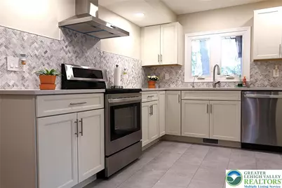 8297 Mertztown Road, Lower Macungie Township, PA 18011 - Photo 6