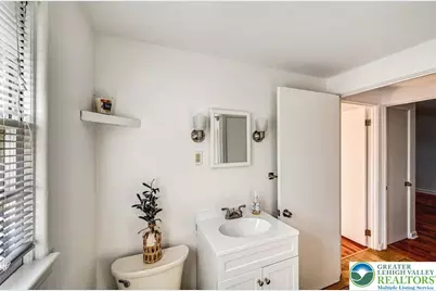 819 Fairview Avenue, Stroud Twp, PA 18360 - Photo 20