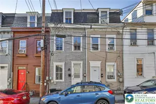 934 W Pine St, Allentown City, PA 18102 - Photo 2