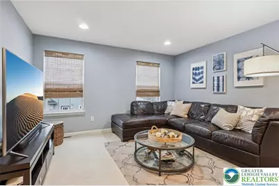 6066 Timberknoll Drive, Lower Macungie Township, PA 18062 - Photo 16