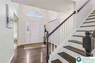 6066 Timber Knoll Dr, Lower Macungie Township, PA 18062 - Photo 2