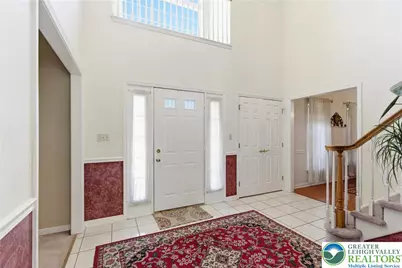 4435 Christine Court, Hanover Twp, PA 18017 - Photo 4