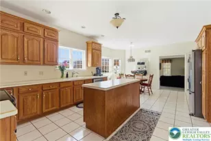 4435 Christine Ct, Hanover Twp, PA 18017 - Photo 8