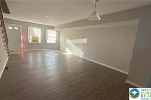 17 Fort Lee Ct, Forks, PA 18040 - Photo 2