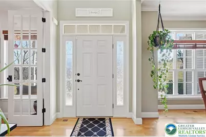 1375 Clearview Road, Coplay Boro, PA 18037 - Photo 4