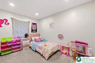 839 Lynnwood St, Salisbury Township, PA 18103 - Photo 22