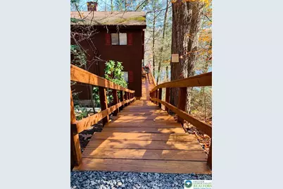 133 N Eastwood Drive, Pike, PA 18426 - Photo 2