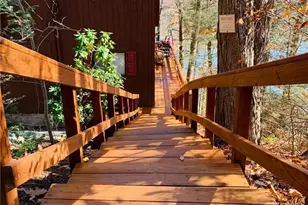 133 N Eastwood Dr, Pike, PA 18426 - Photo 2