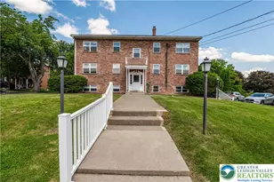 90 Gum St, Upper Nazareth, PA 18064 - Photo 2