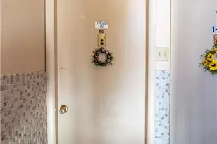 90 Gum St, Upper Nazareth, PA 18064 - Photo 4