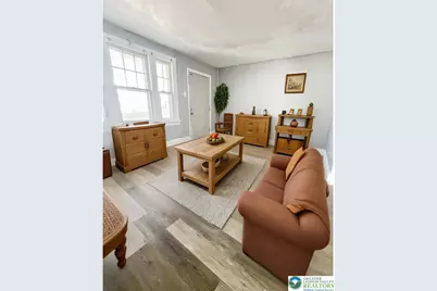 424 E Cranberry Avenue, Hazle Township, PA 18201 - Photo 6