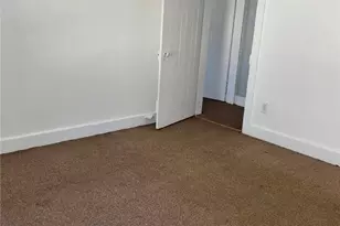 424 E Cranberry Ave, Hazle Township, PA 18201 - Photo 18