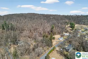 455 Morvale Rd, Williams Township, PA 18042 - Photo 2