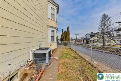 303 W Lincoln Street, Easton, PA 18042 - Photo 56