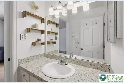 128 Stoneleigh Drive, East Stroudsburg, PA 18301 - Photo 52