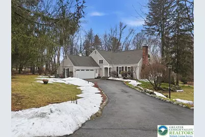 128 Stoneleigh Drive, East Stroudsburg, PA 18301 - Photo 4