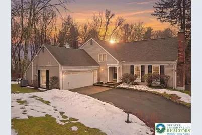 128 Stoneleigh Drive, East Stroudsburg, PA 18301 - Photo 2