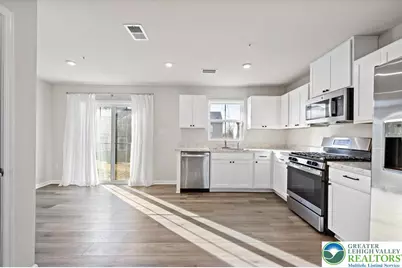 2142 Cross Country Road, Northampton Boro, PA 18067 - Photo 12