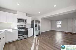 2142 Cross Country Rd, Northampton Boro, PA 18067 - Photo 14