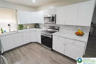 3863 Mauch Chunk Rd, Allentown City, PA 18104 - Photo 16