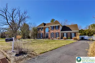 4701 Kathi Dr, Hanover Twp, PA 18017 - Photo 2