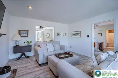 362 Hillview Drive, Lower Nazareth Twp, PA 18064 - Photo 20