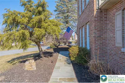 362 Hillview Drive, Lower Nazareth Twp, PA 18064 - Photo 12