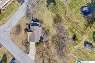 362 Hillview Dr, Lower Nazareth Twp, PA 18064 - Photo 6