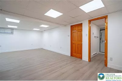 3442 Hickory Circle, South Whitehall Township, PA 18103 - Photo 24