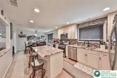 7270 Heather Road, Lower Macungie Township, PA 18062 - Photo 24