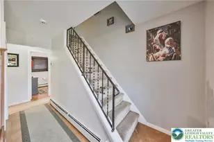 7270 Heather Rd, Lower Macungie Township, PA 18062 - Photo 8