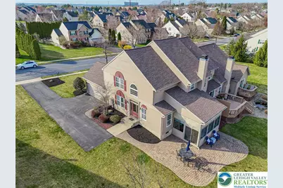 2161 Woodridge Drive, Lower Macungie Township, PA 18062 - Photo 4