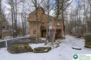 1783 Rolling Hills Dr, Tobyhanna, PA 18466 - Photo 2