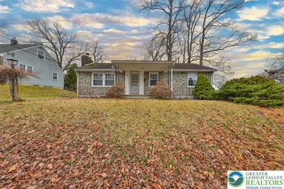 2440 S Fountain Street, Allentown City, PA 18103 - Photo 2