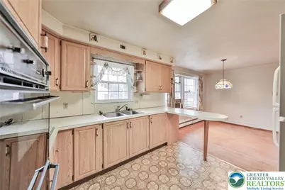 2440 S Fountain Street, Allentown City, PA 18103 - Photo 16