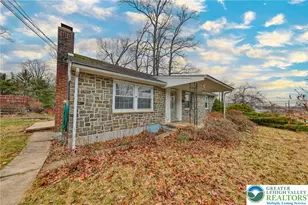 2440 S Fountain St, Allentown City, PA 18103 - Photo 6