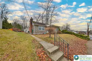 2440 S Fountain St, Allentown City, PA 18103 - Photo 4