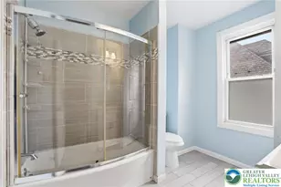 32 N 8th St, Easton, PA 18042 - Photo 14