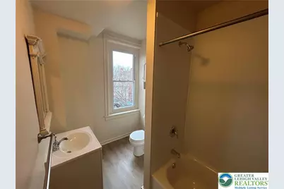 817 E 6th Street, Bethlehem, PA 18015 - Photo 16