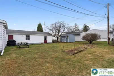 18 S Callowhill Street, Topton, PA 19562 - Photo 26