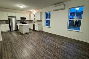 315 E Stone Alley, Alburtis Boro, PA 18011 - Photo 4