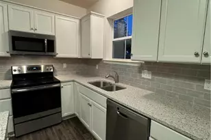 315 E Stone Alley, Alburtis Boro, PA 18011 - Photo 6