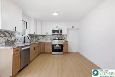 142 Towering Court, Chestnuthill Twp, PA 18353 - Photo 14