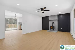 142 Towering Ct, Chestnuthill Twp, PA 18353 - Photo 22