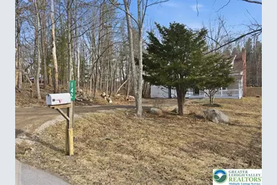 142 Towering Court, Chestnuthill Twp, PA 18353 - Photo 68