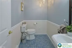 5500 Chenango Dr, East Allen Township, PA 18017 - Photo 8