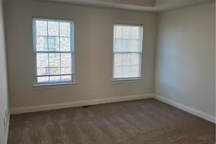 1800 Merlot Dr, Bethlehem Township, PA 18045 - Photo 4