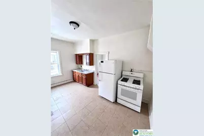 1690 Newport Avenue #5, Northampton Township, PA 18067 - Photo 2