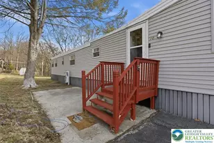 10 E Zimmer Dr, Lehigh Township, PA 18088 - Photo 4